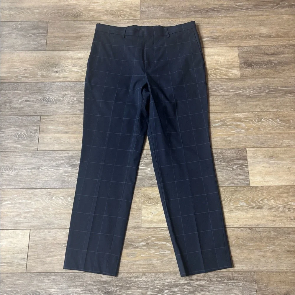 Banana Republic Pants Men’s 33x30 Navy Blue Plaid Stripe Slim Fit Preppy Office